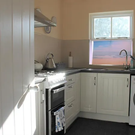Lägenhet 1 Bed Flat - Sleeps 2 - Parking - Wifi *
